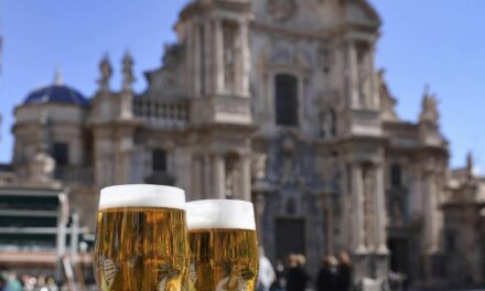 Dónde comer en Murcia este Verano: Los Restaurantes abiertos para Disfrutar de la Gastronomía Local.